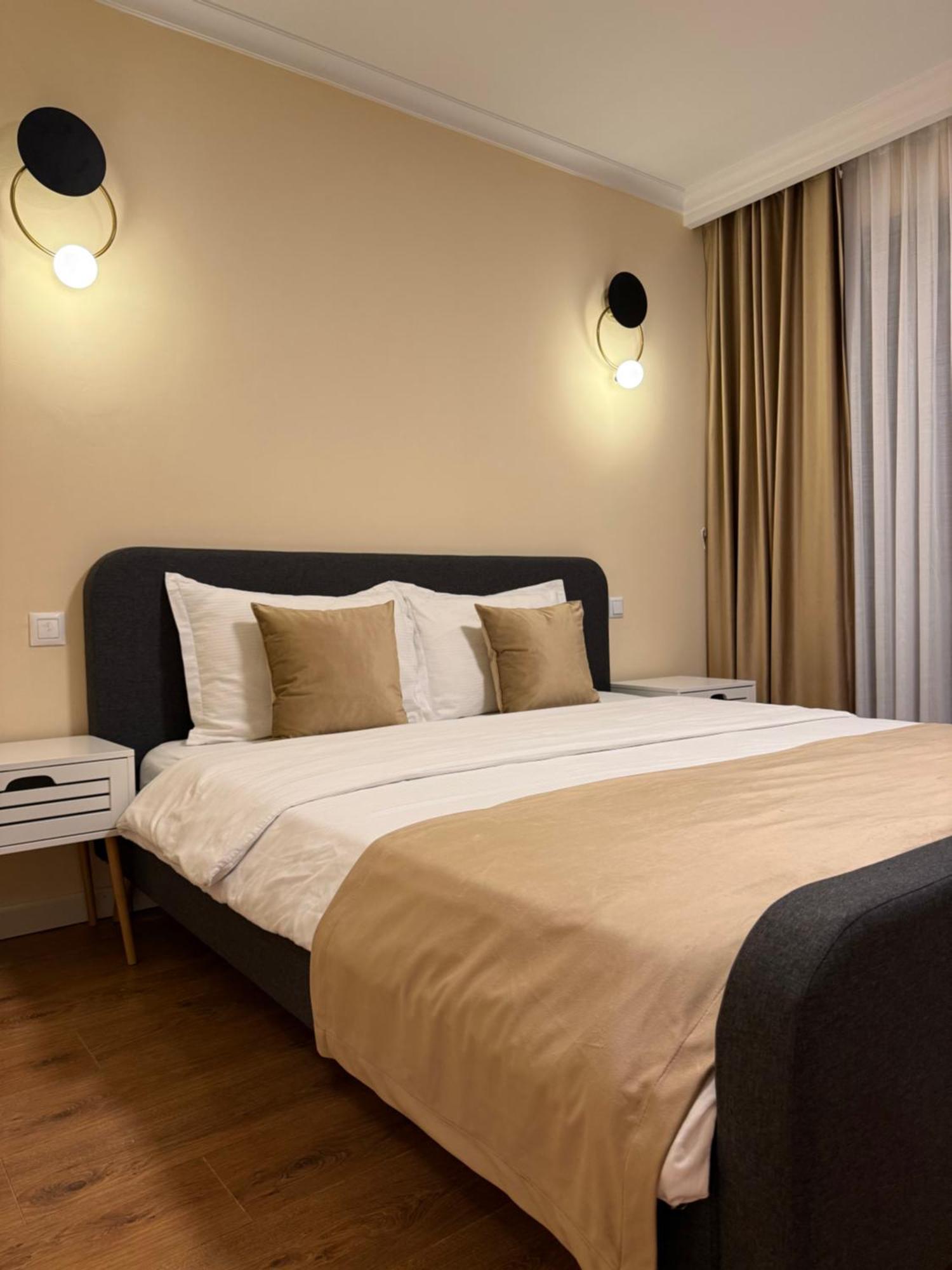 Bentley Apartments Приштина Экстерьер фото